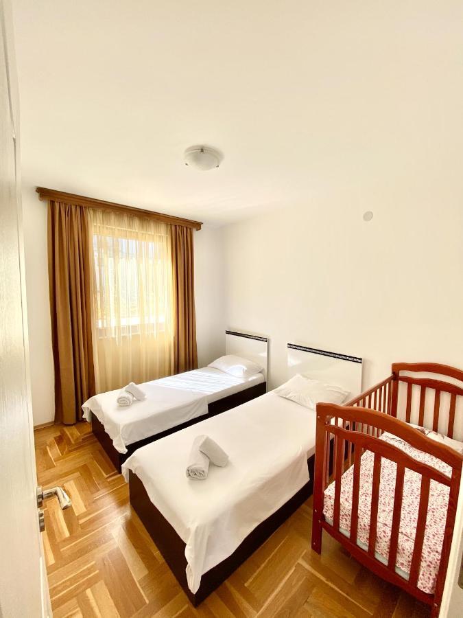Apartments First Line Petrovac na moru Exterior foto